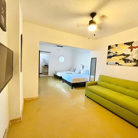 モンテレーDgm Lofts Mty Mn 960 C Centro Cerca De Todoアパートメント エクステリア 写真